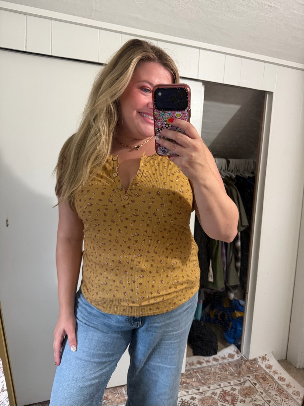 Gold Ribbed Floral Henley Tank Top Size Large